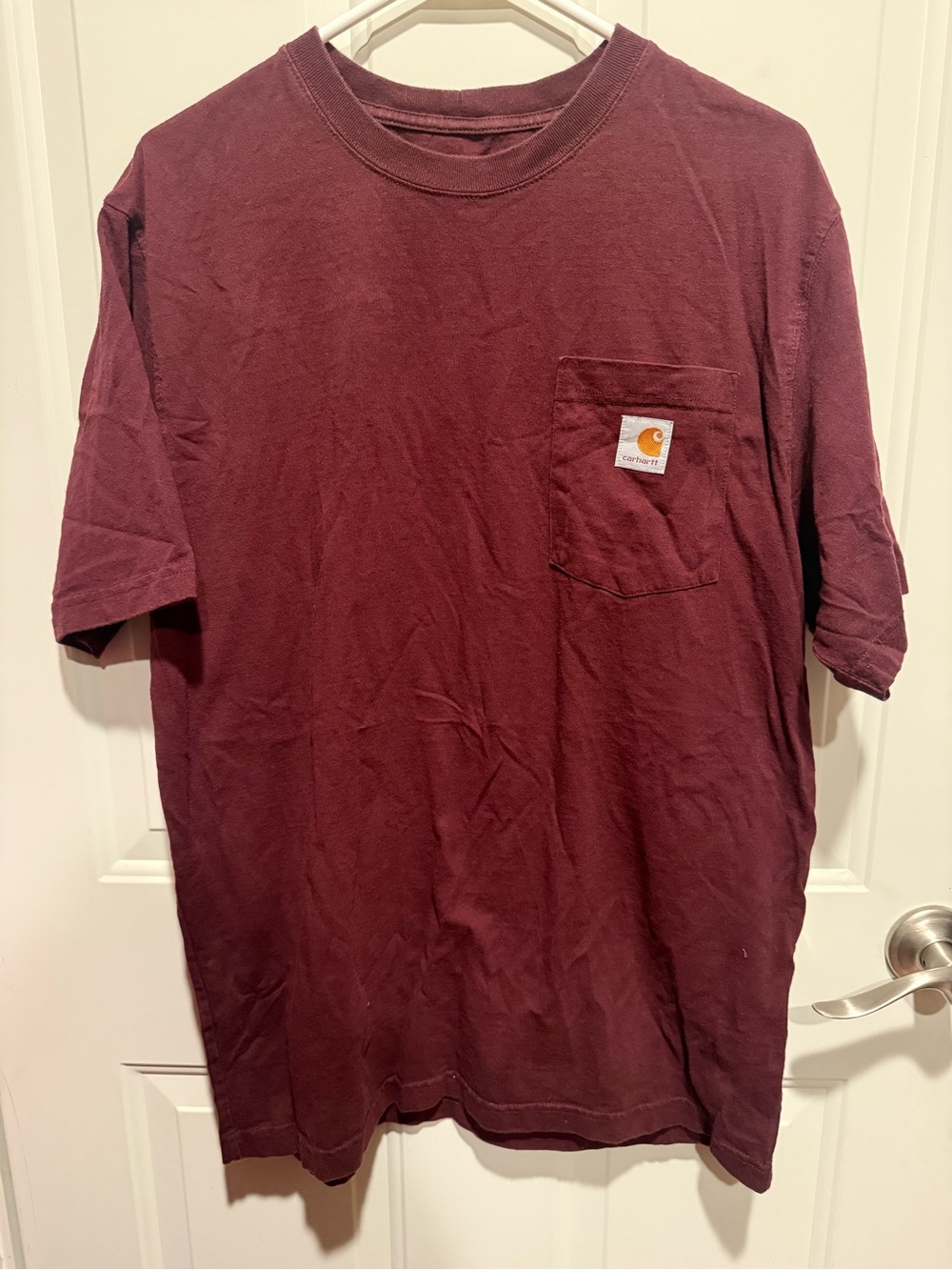 Carhartt Short-Sleeve Pocket Tee in Burgundy